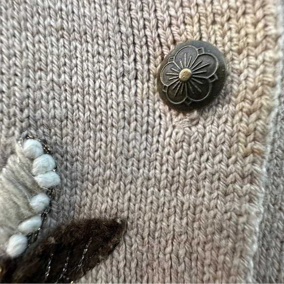 Coldwater Creek Beige Cardigan Floral Embroidery Cottagecore Cabincore.  Sz L - Picture 14 of 16